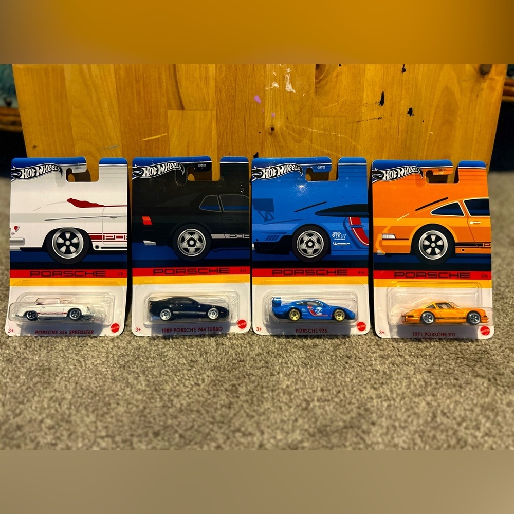 HOTWHEELS PORSCHE SET WALMART EXCLUSIVE 1-4/6 MINT CONDITION LOT OF 4 2023-2024!